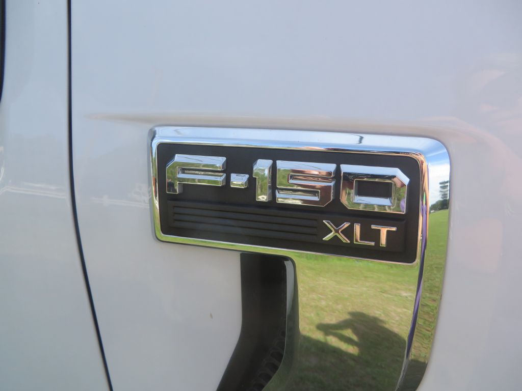 Photo 11 of this FORD F150