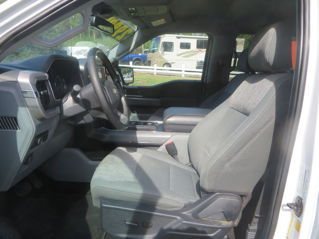 Photo 12 of this FORD F150