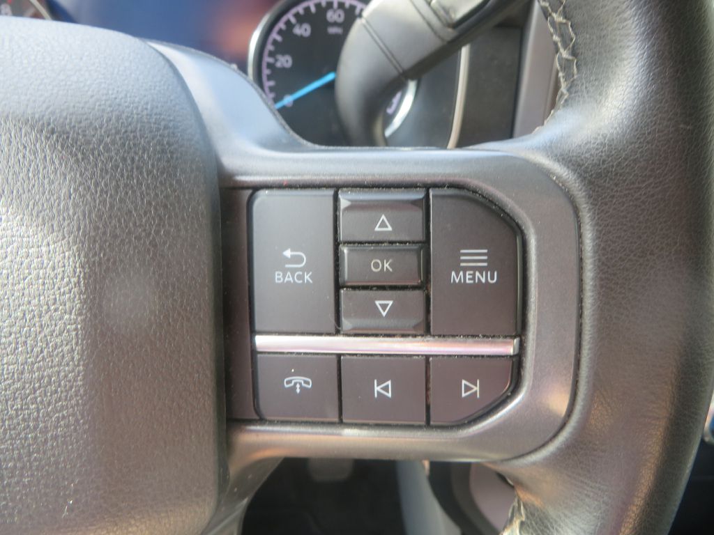Photo 18 of this FORD F150