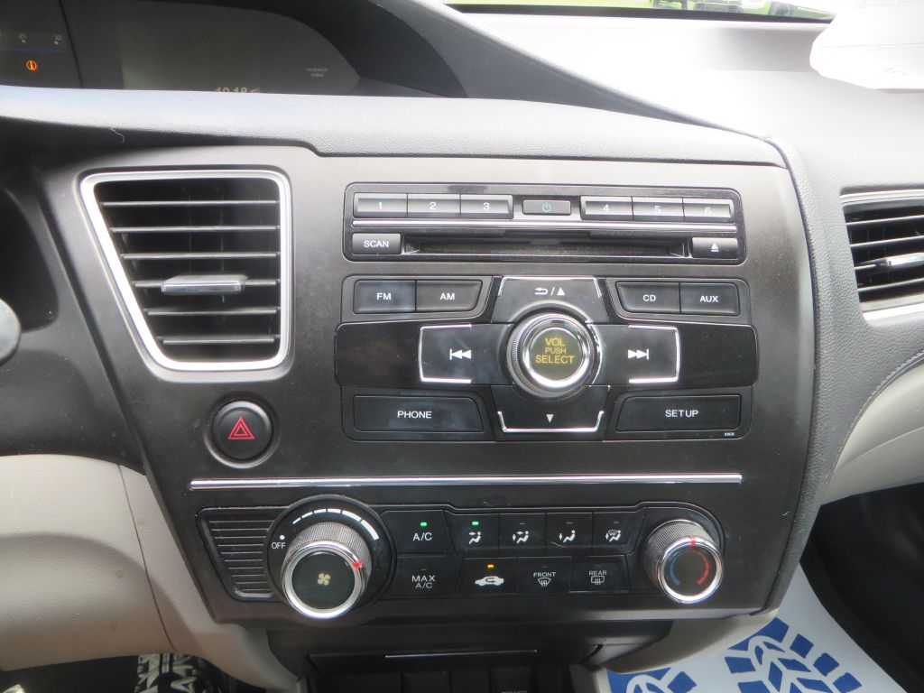 Photo 17 of this HONDA CIVIC