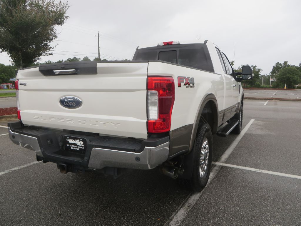 Photo 6 of this FORD F250