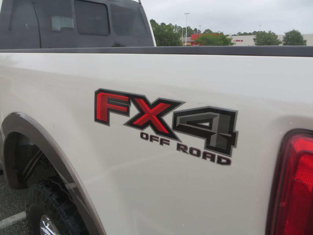 Photo 9 of this FORD F250