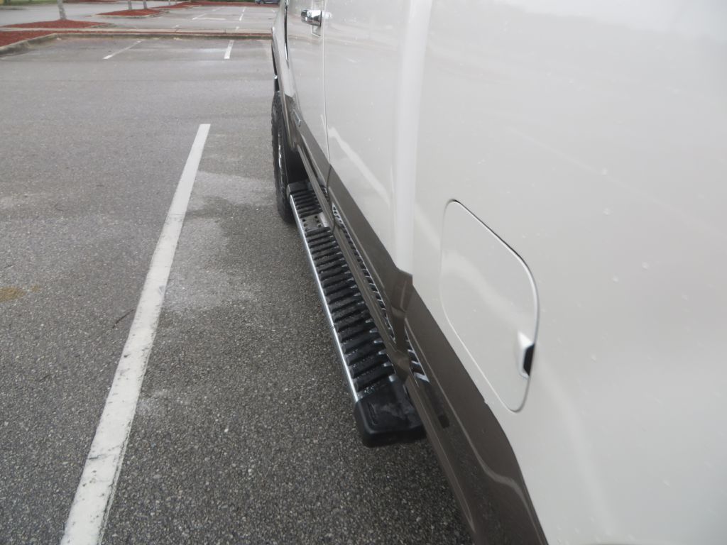 Photo 10 of this FORD F250