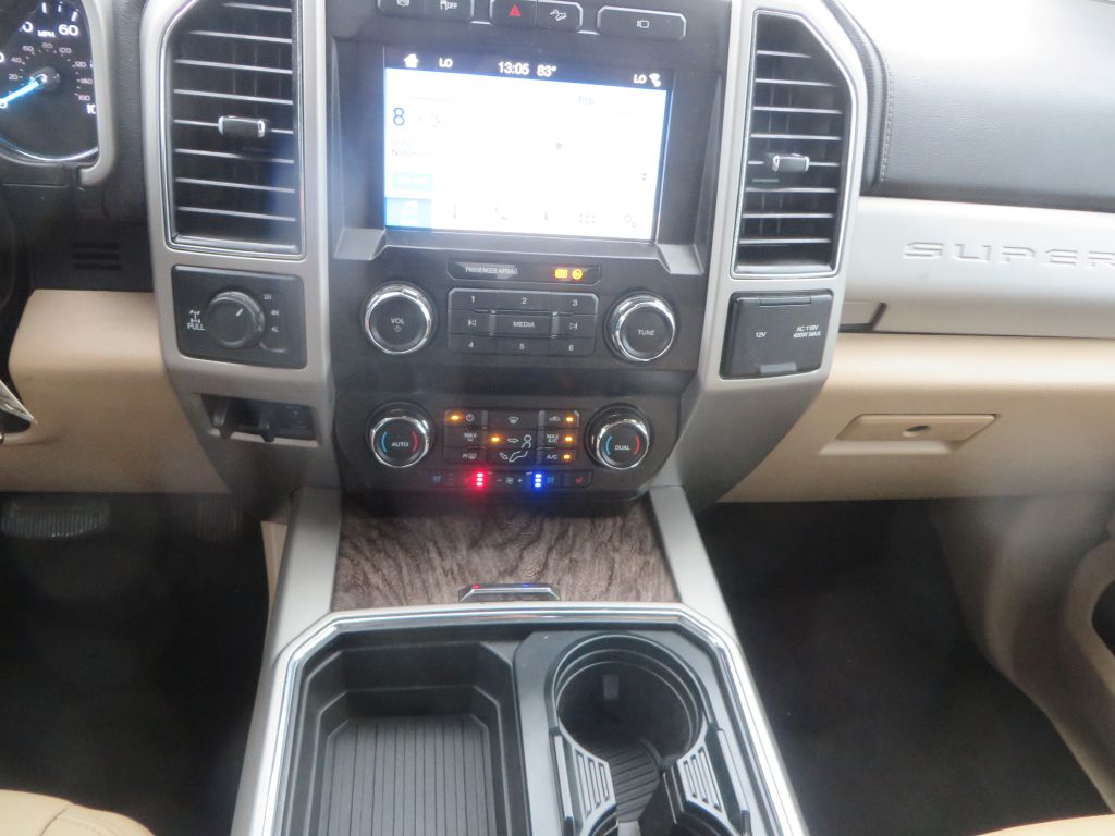 Photo 22 of this FORD F250