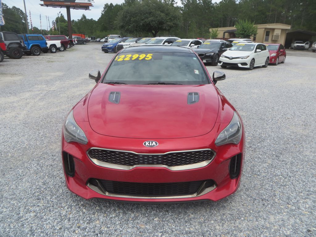 Photo 3 of this KIA STINGER