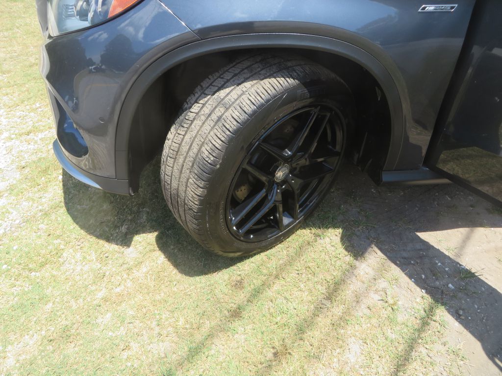 Photo 29 of this MERCEDES-BENZ GLE COUPE