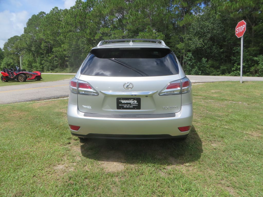 Photo 7 of this LEXUS RX