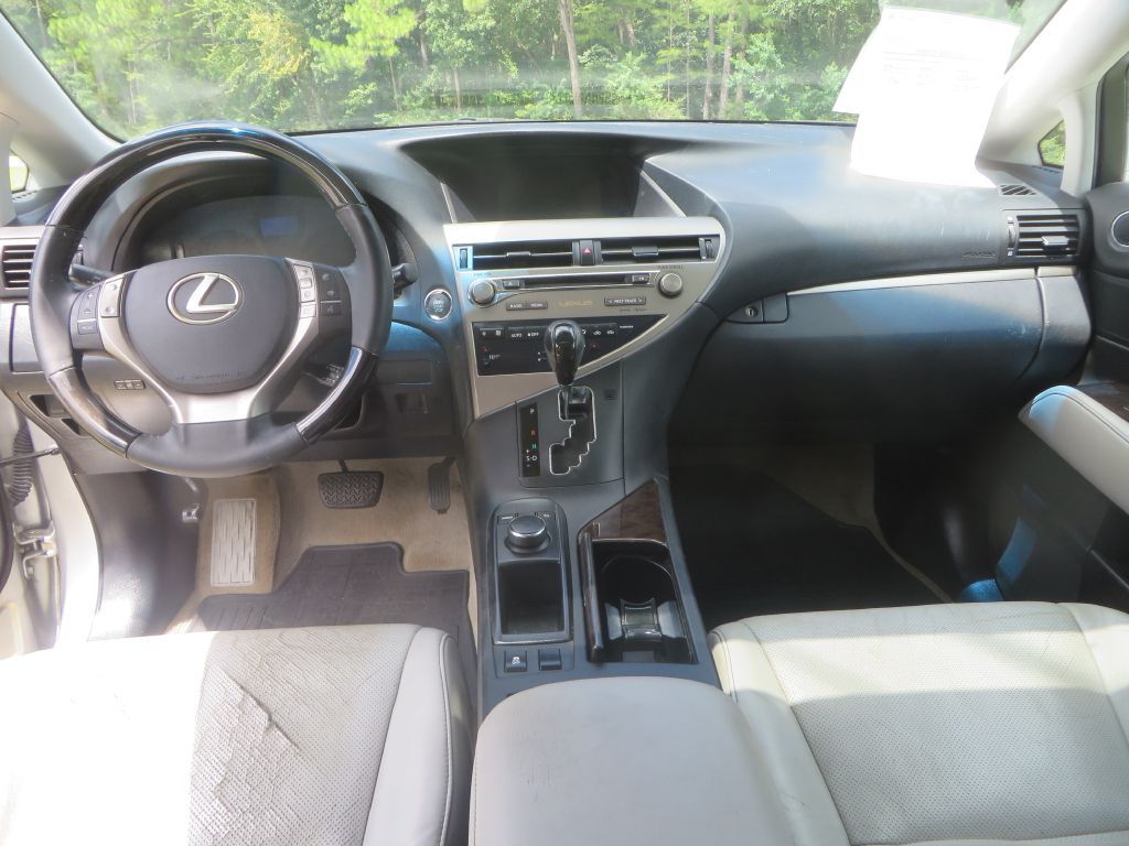 Photo 13 of this LEXUS RX
