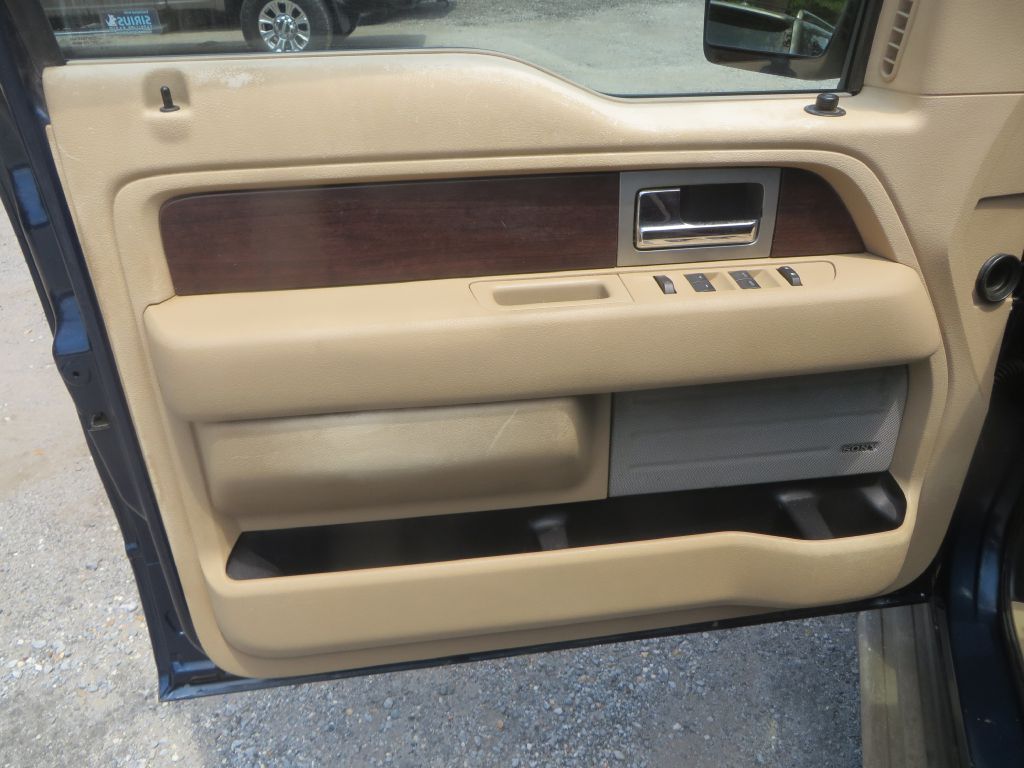 Photo 14 of this FORD F150
