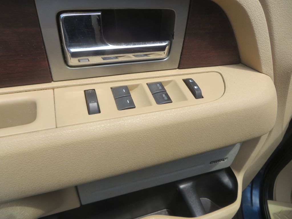 Photo 15 of this FORD F150