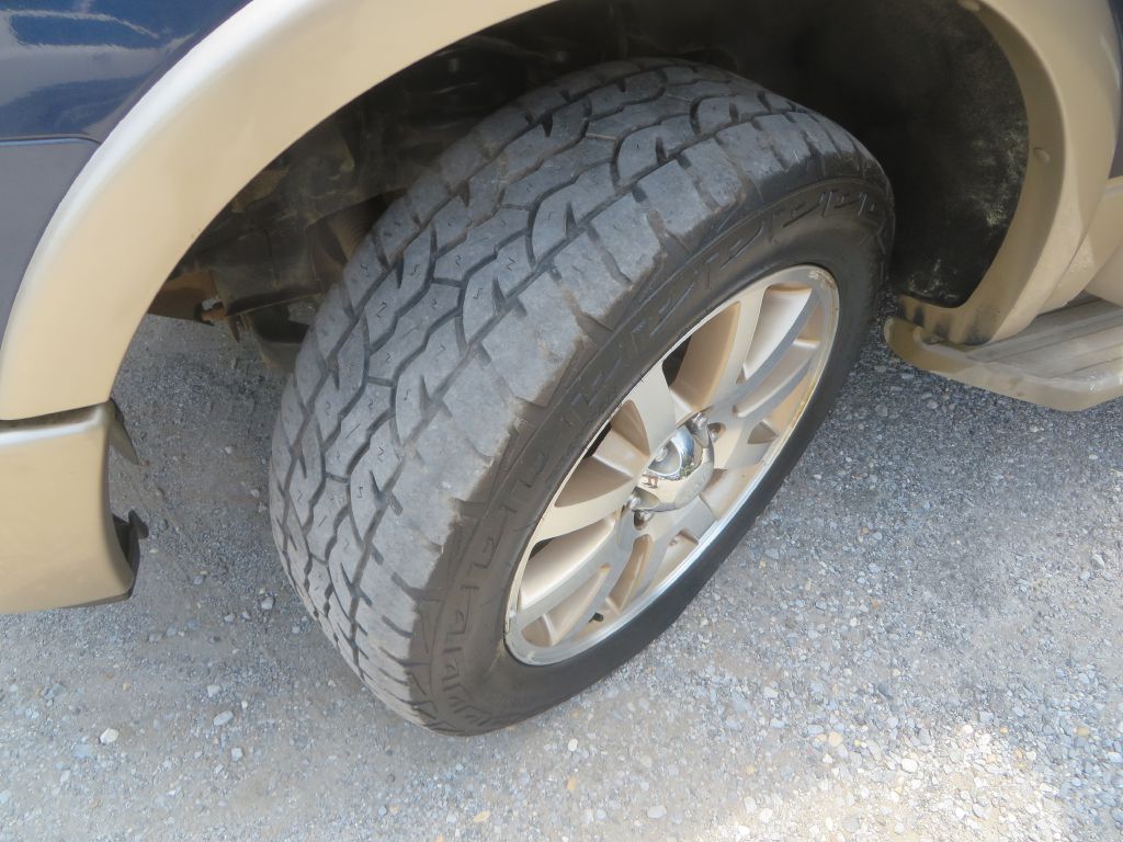 Photo 31 of this FORD F150