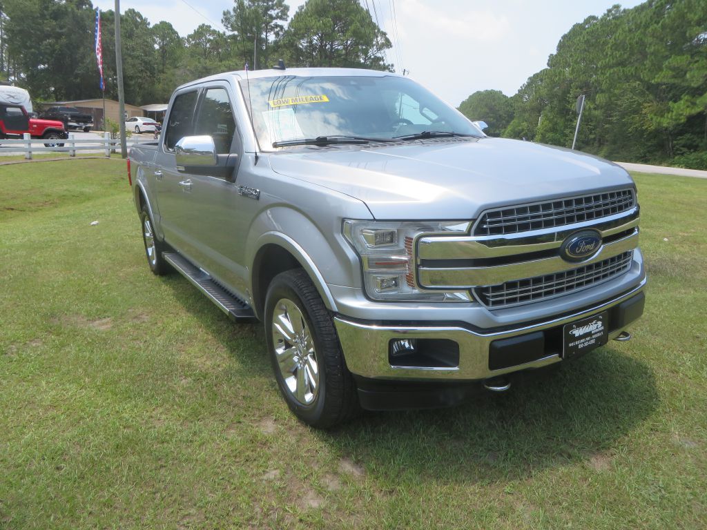 Photo 4 of this FORD F150