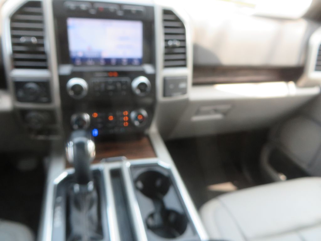Photo 19 of this FORD F150