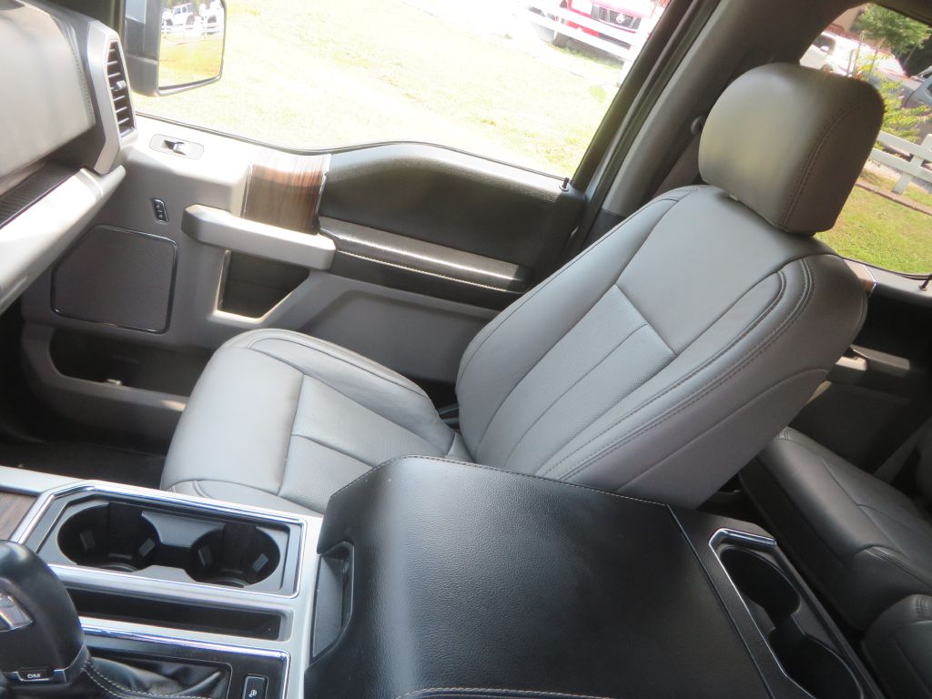 Photo 26 of this FORD F150