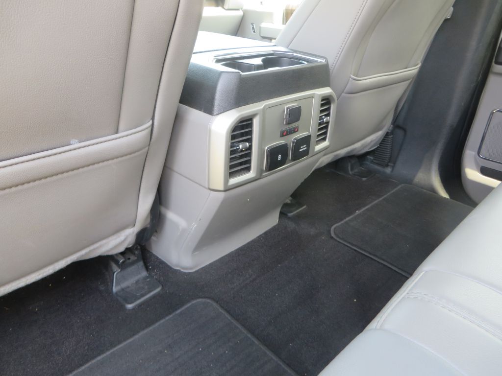 Photo 28 of this FORD F150