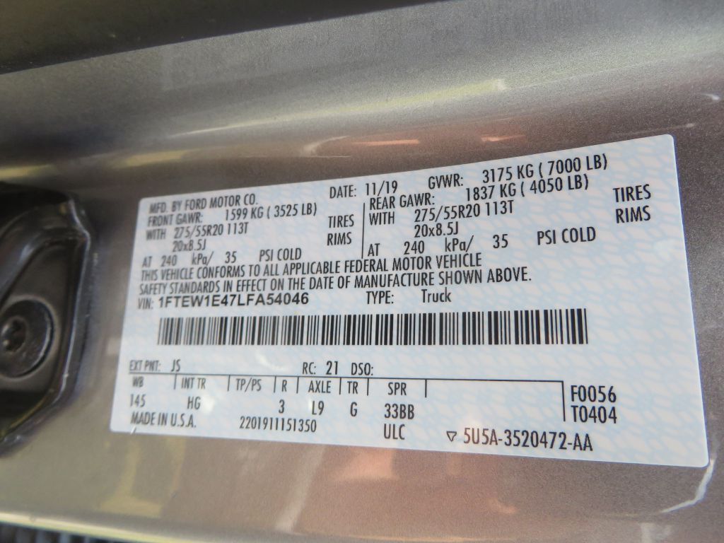 Photo 32 of this FORD F150