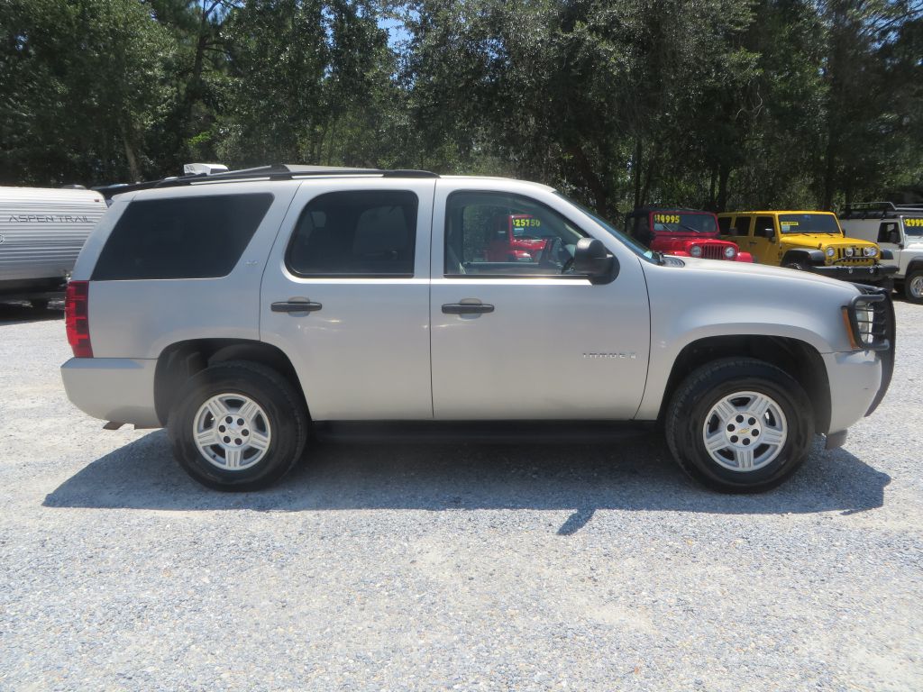 Photo 5 of this CHEVROLET TAHOE