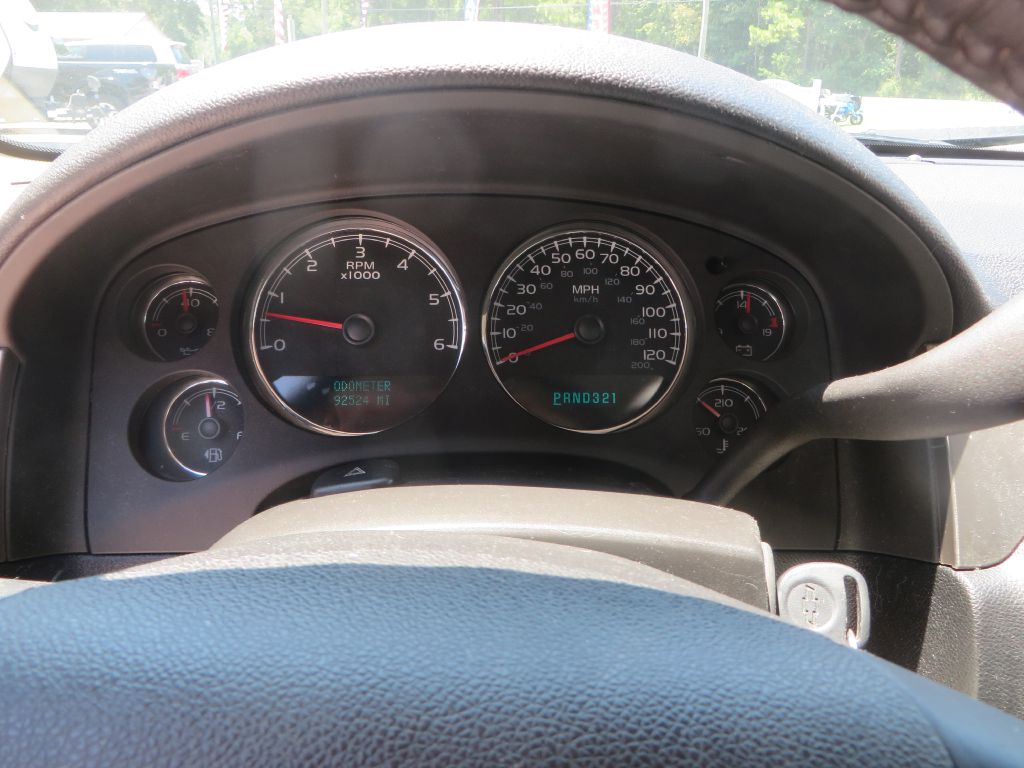Photo 15 of this CHEVROLET TAHOE