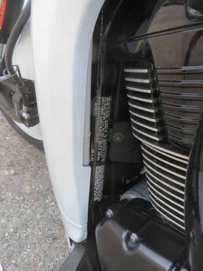 Photo 9 of this SUZUKI VZR1800