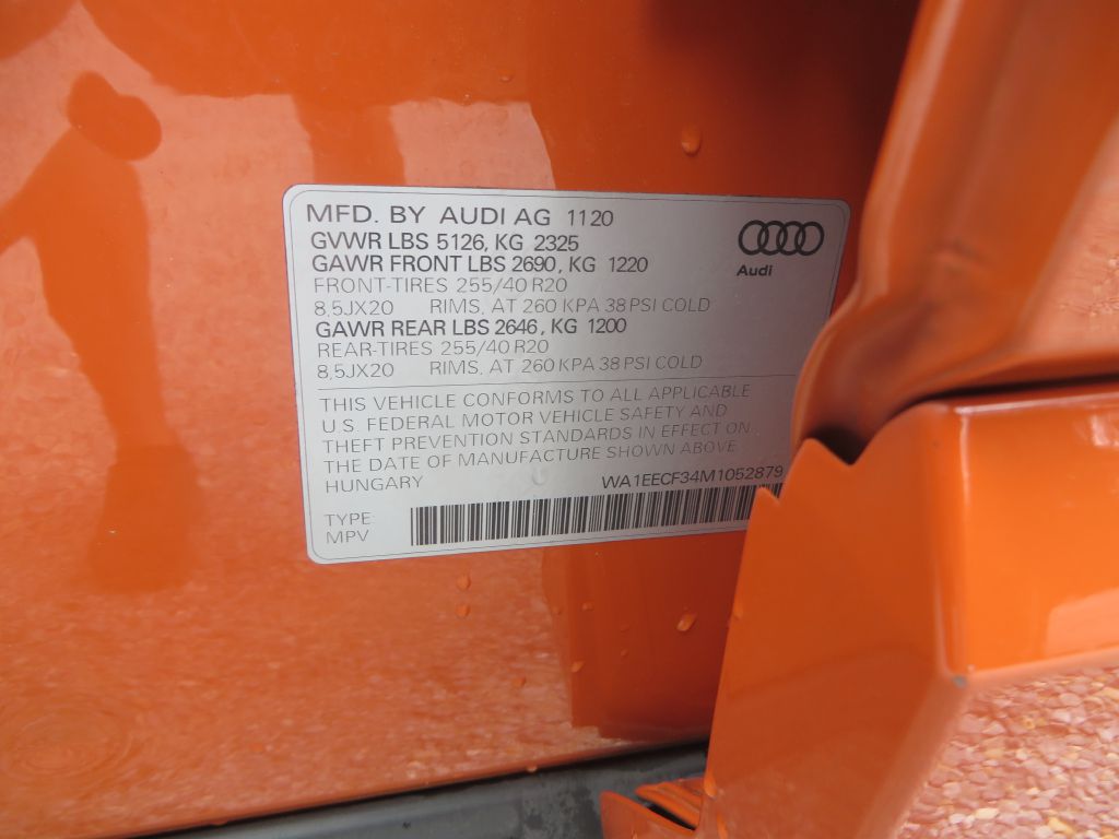 Photo 31 of this AUDI Q3