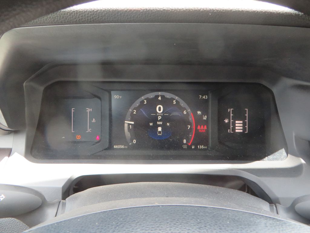 Photo 17 of this TOYOTA TACOMA