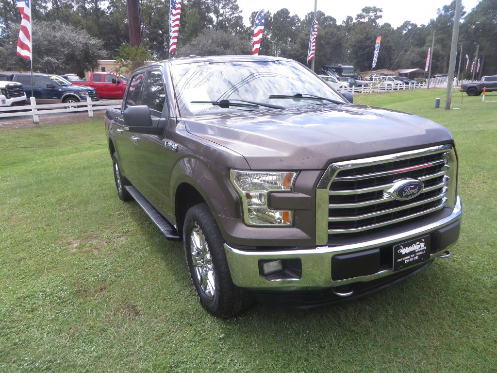 Photo 4 of this FORD F150