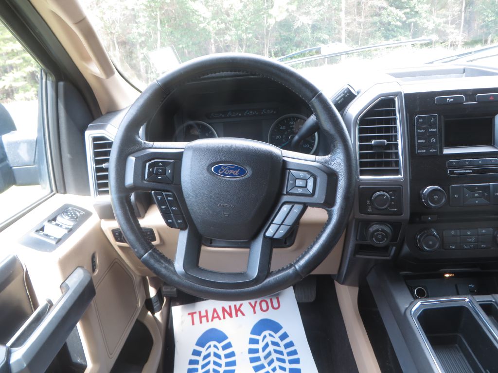 Photo 16 of this FORD F150