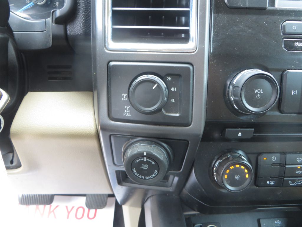 Photo 23 of this FORD F150