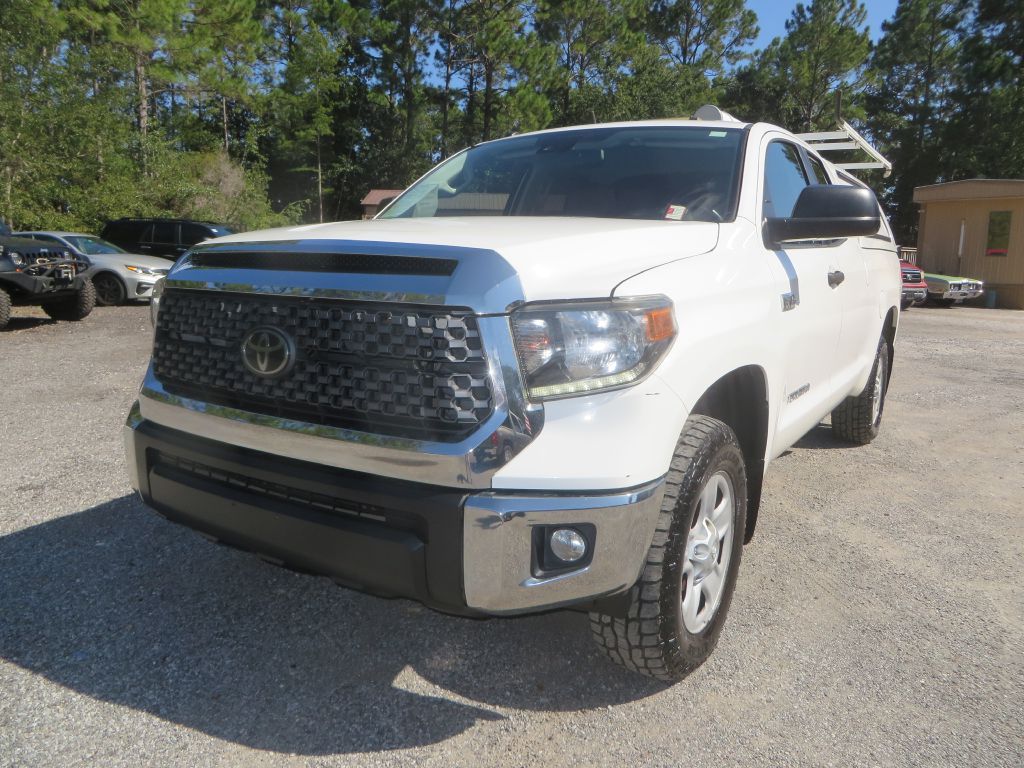 Photo 2 of this TOYOTA TUNDRA