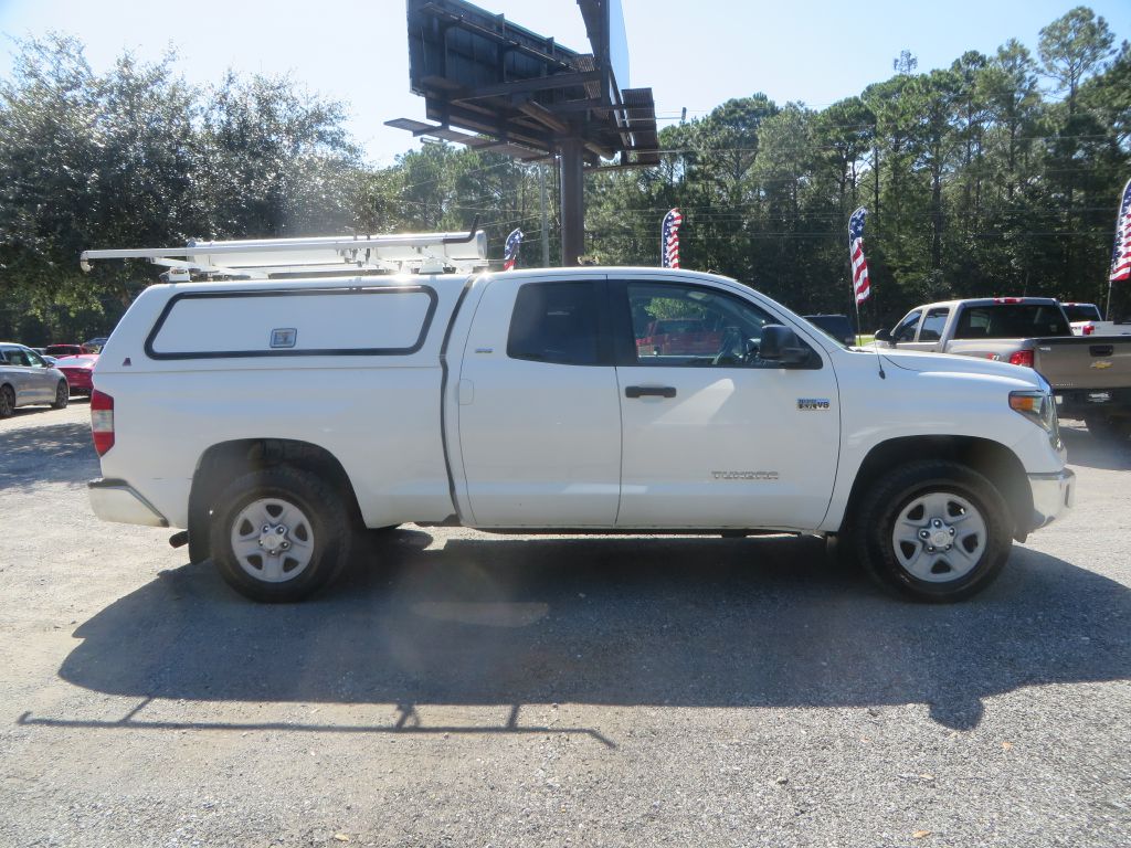 Photo 5 of this TOYOTA TUNDRA