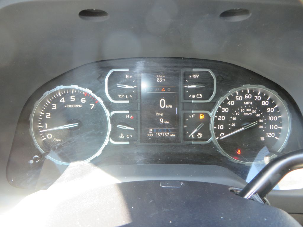 Photo 19 of this TOYOTA TUNDRA