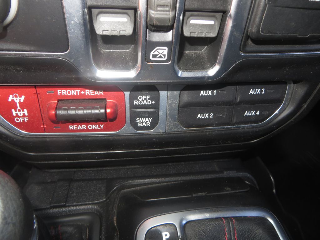 Photo 22 of this JEEP GLADIATOR