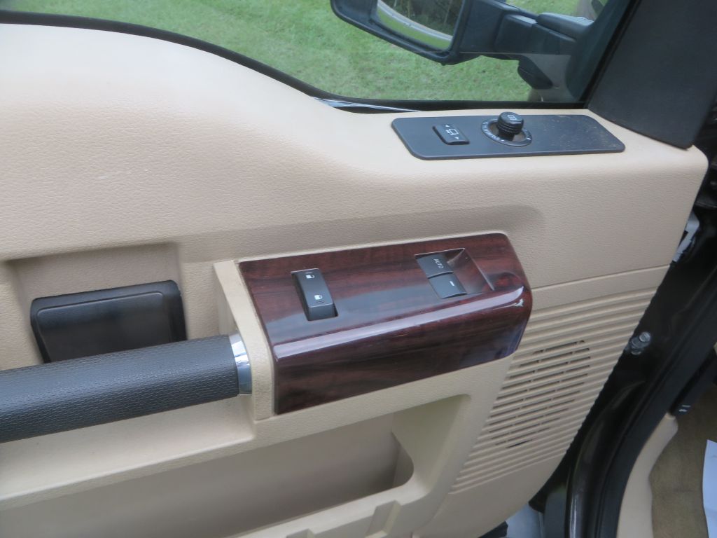 Photo 15 of this FORD F350