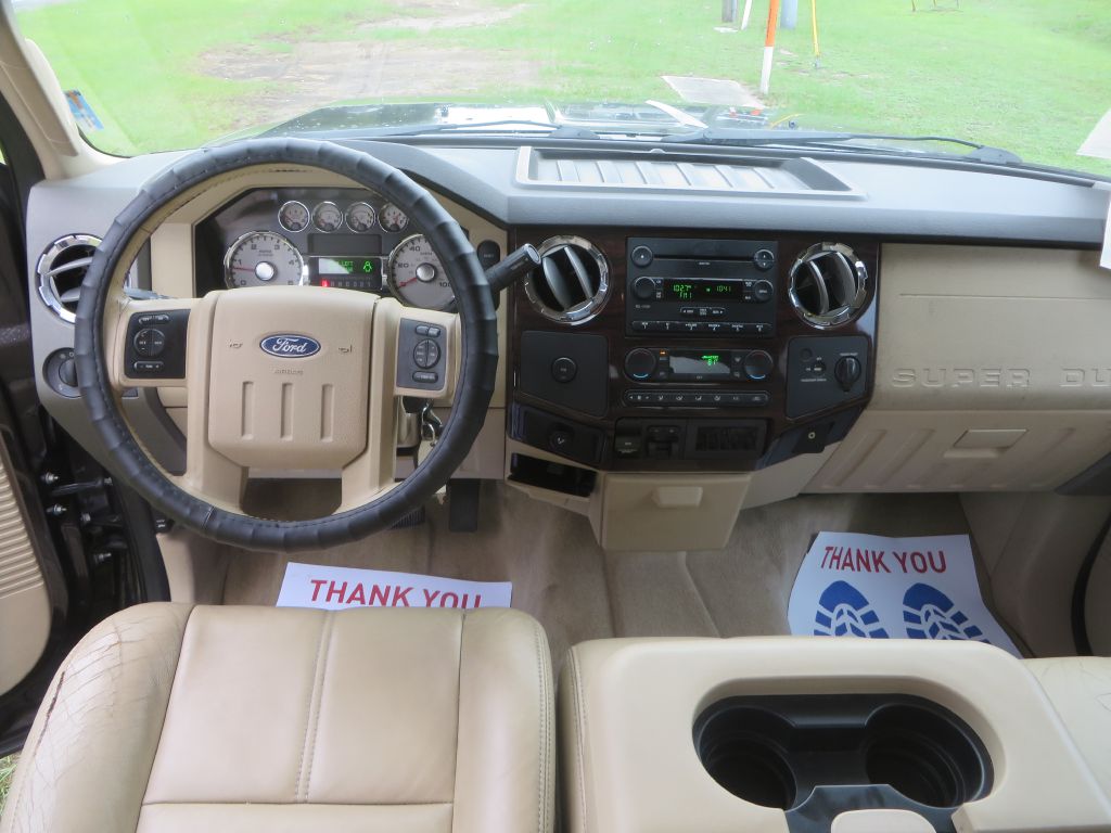 Photo 16 of this FORD F350