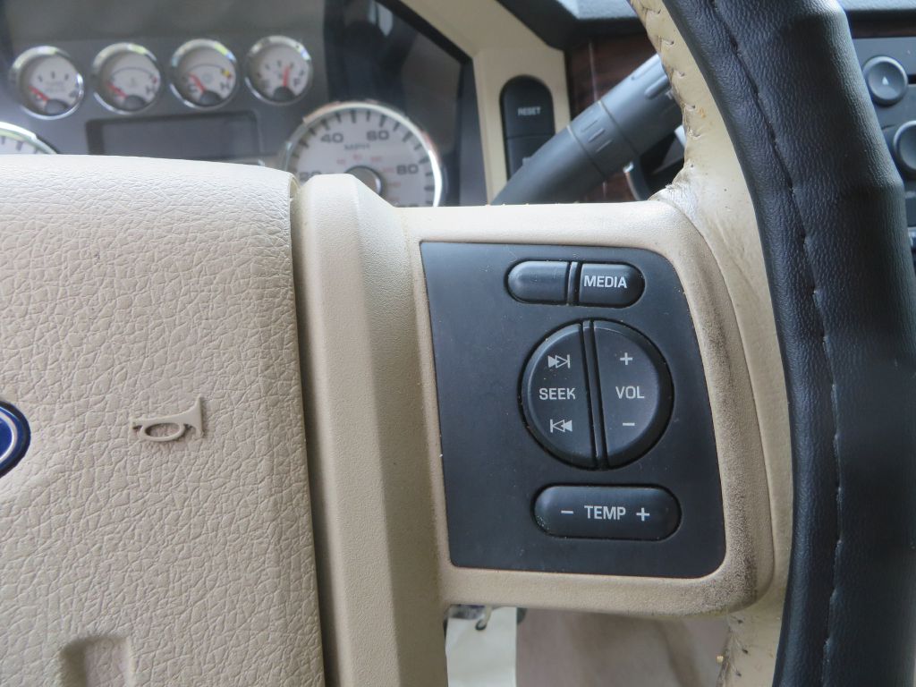 Photo 19 of this FORD F350