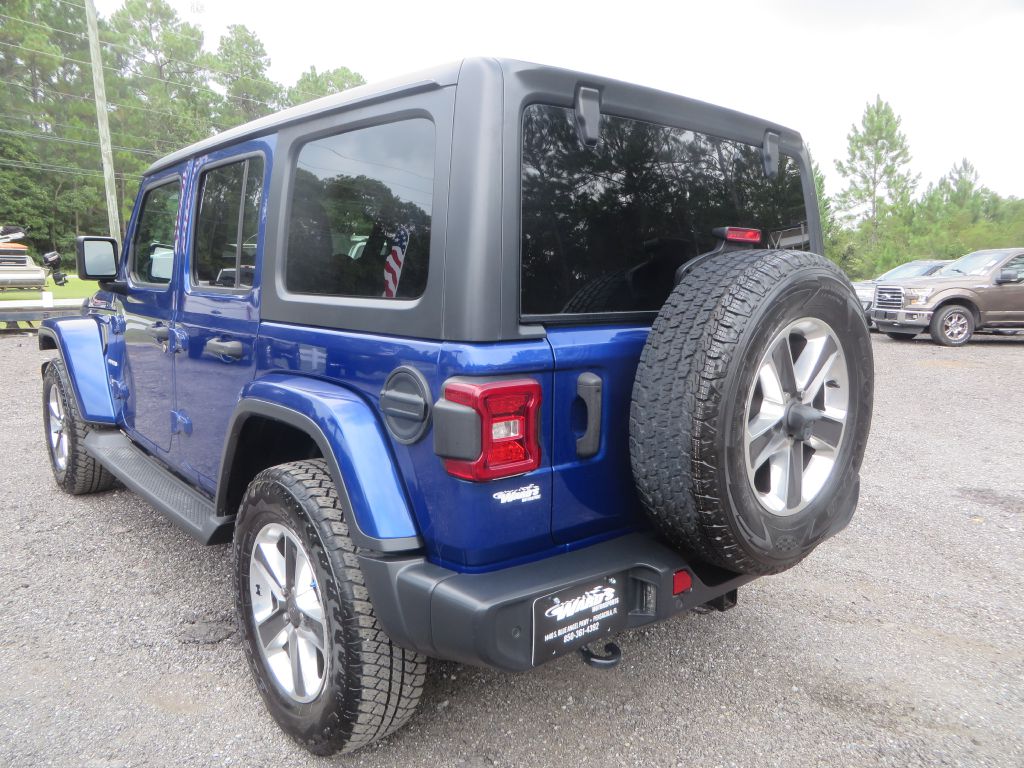 Photo 8 of this JEEP WRANGLER UNLIMI
