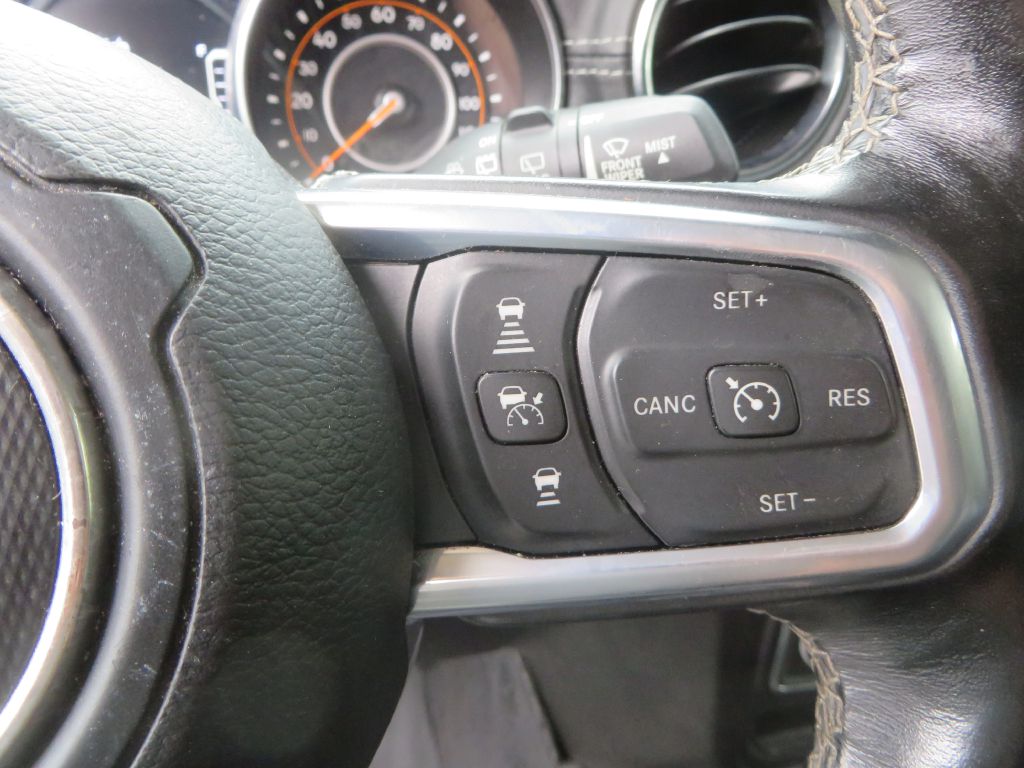 Photo 13 of this JEEP WRANGLER UNLIMI
