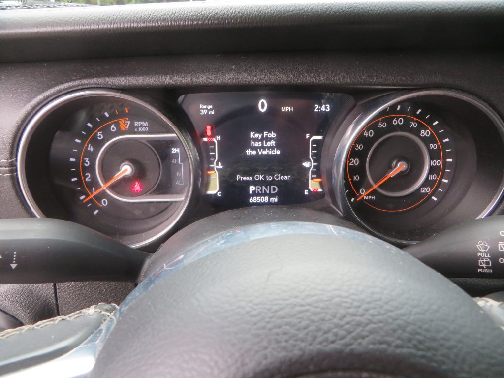 Photo 14 of this JEEP WRANGLER UNLIMI