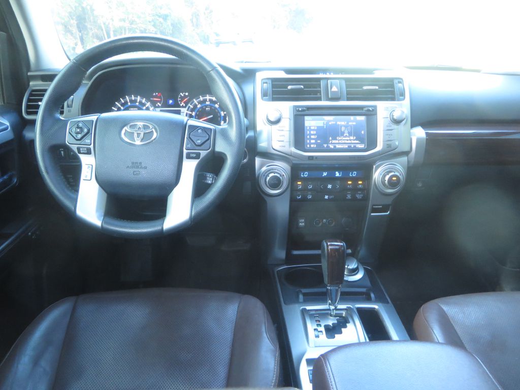 Photo 14 of this TOYOTA 4RUNNER