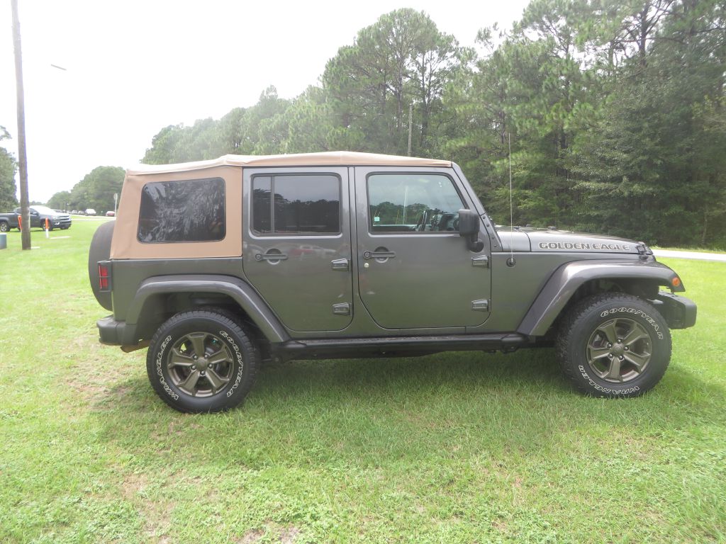 Photo 5 of this JEEP WRANGLER UNLIMI