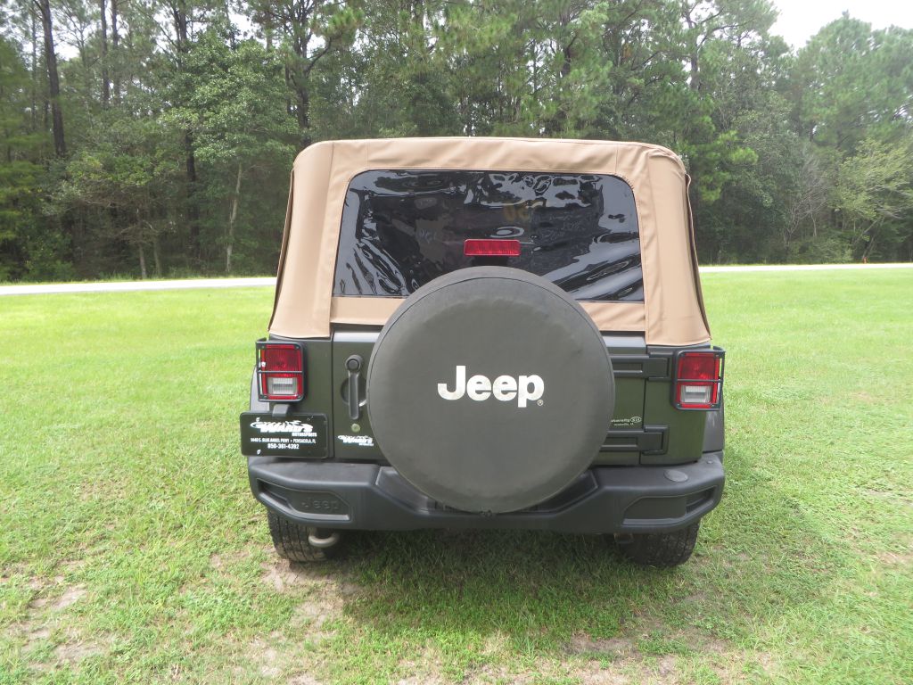 Photo 7 of this JEEP WRANGLER UNLIMI