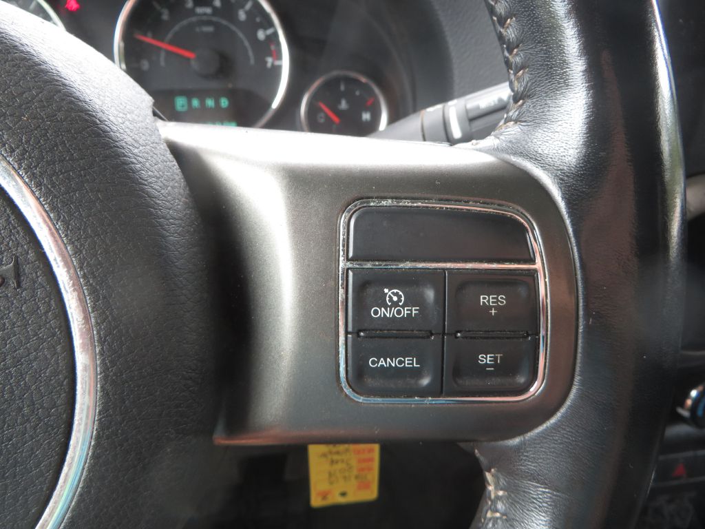 Photo 15 of this JEEP WRANGLER UNLIMI