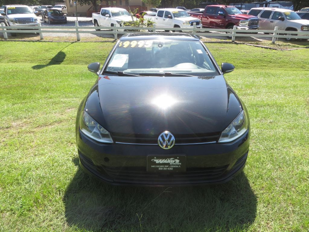 Photo 3 of this VOLKSWAGEN GOLF