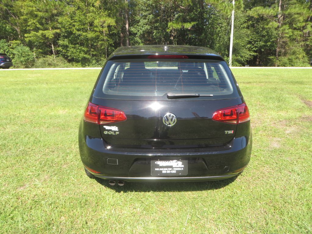 Photo 7 of this VOLKSWAGEN GOLF