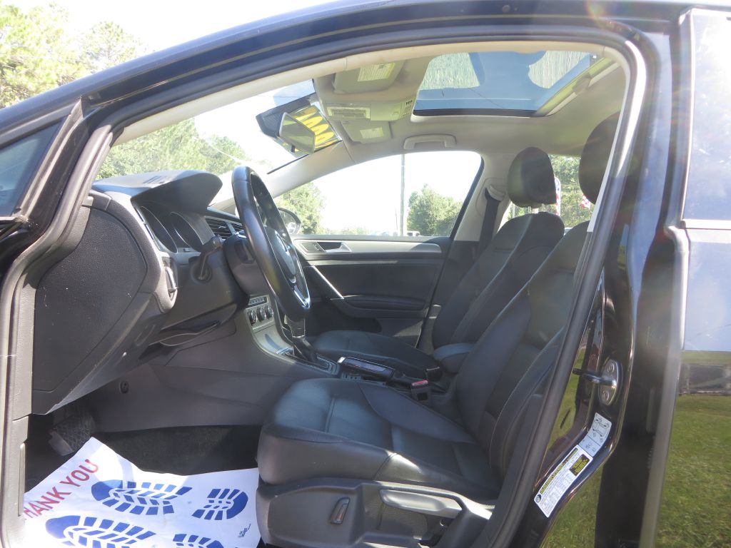 Photo 9 of this VOLKSWAGEN GOLF