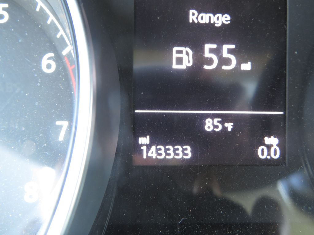 Photo 13 of this VOLKSWAGEN GOLF