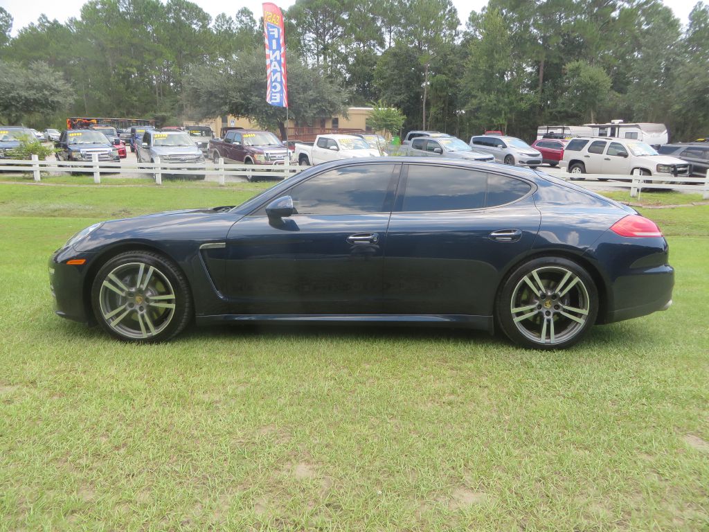 2015 PORSCHE PANAMERA