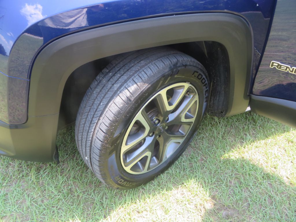 Photo 26 of this JEEP RENEGADE
