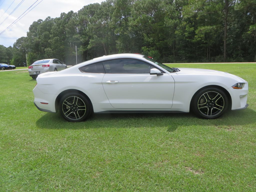 Photo 5 of this FORD MUSTANG