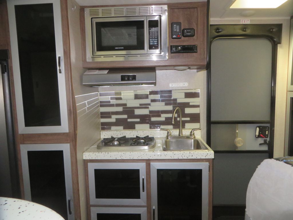 Photo 6 of this TRAVEL LITE FALCON